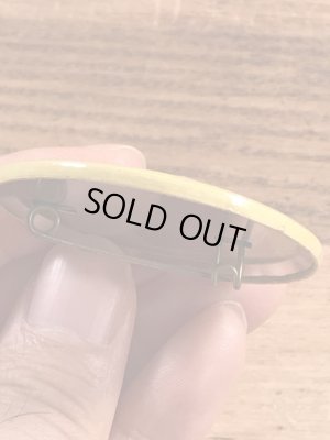 Make Love Not Warのメッセージが書かれたヴィンテージ缶バッチ