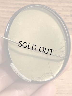 Female and Male TFWが描かれたビンテージ缶バッジ