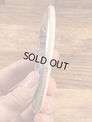 I Was Born To Raise Hellのメッセージが書かれたビンテージ缶バッジ