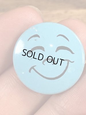 スマイルの顔が描かれたビンテージ缶バッジ
