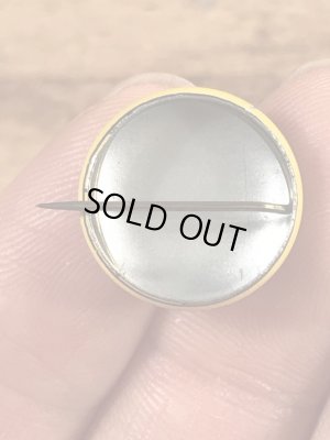 スマイルの顔が描かれたビンテージ缶バッジ