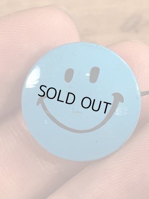 スマイルの顔が描かれたビンテージ缶バッジ