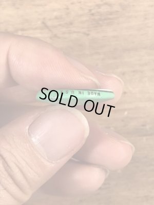 Creative House社製のスマイルフェイスのヴィンテージ缶バッチ