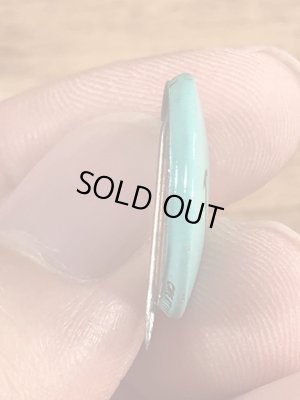 スマイルフェイスのブリキ製のヴィンテージ缶バッチ