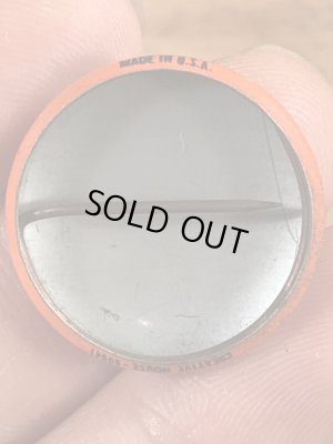 I'm Confusedのフェイスが描かれたヴィンテージ缶バッチ