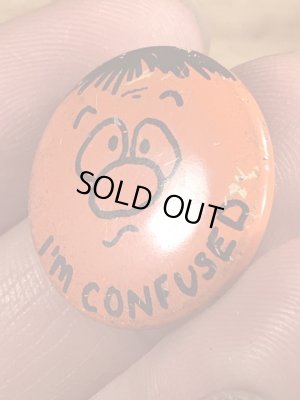 I'm Confusedのフェイスが描かれたヴィンテージ缶バッチ