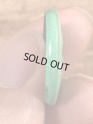 Creative House社製のスマイルフェイスのヴィンテージ缶バッチ