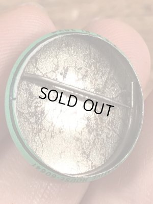 Creative House社製のスマイルフェイスのヴィンテージ缶バッチ