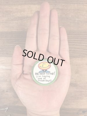 80年代頃のメッセージが書かれたビンテージ缶バッジ