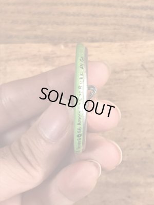 80年代頃のメッセージが書かれたビンテージ缶バッジ