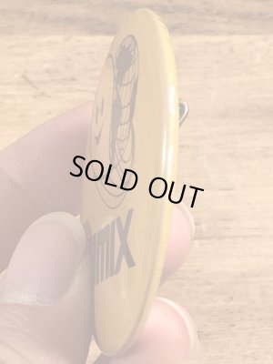 80年代頃の企業物のビンテージ缶バッジ