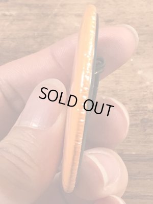 70年代〜頃のShitが描かれたビンテージ缶バッジ