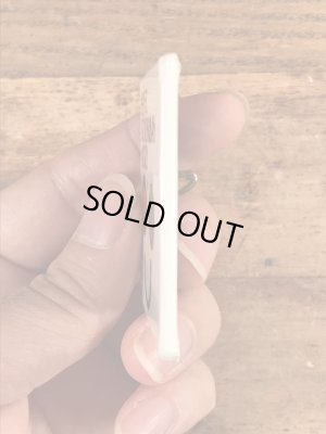 70年代頃のイベントのスマイルが描かれたビンテージ缶バッジ