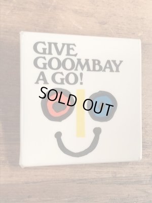 70年代頃のイベントのスマイルが描かれたビンテージ缶バッジ