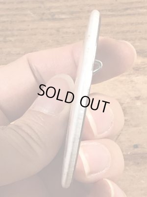 70年代〜頃のハットを被ったスマイルのビンテージ缶バッジ