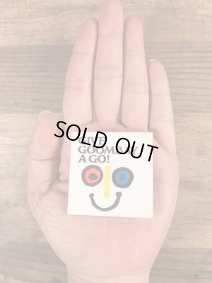 70年代頃のイベントのスマイルが描かれたビンテージ缶バッジ