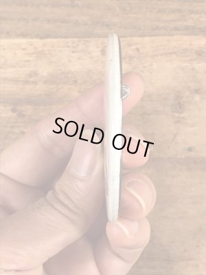 70年代〜頃のハットを被ったスマイルのビンテージ缶バッジ