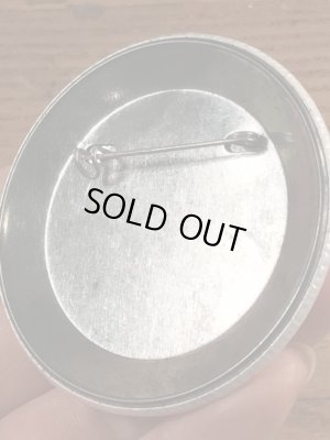 70年代〜頃のハットを被ったスマイルのビンテージ缶バッジ