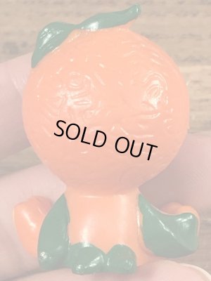 70年代頃のオレンジバードのビンテージPVCフィギュア