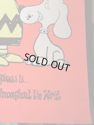 70年代頃のスヌーピーとチャーリーブラウンモチーフのヴィンテージブラックライトポスター