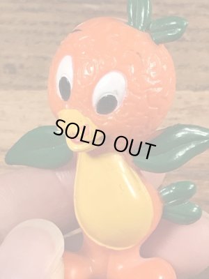 70年代頃のオレンジバードのビンテージPVCフィギュア