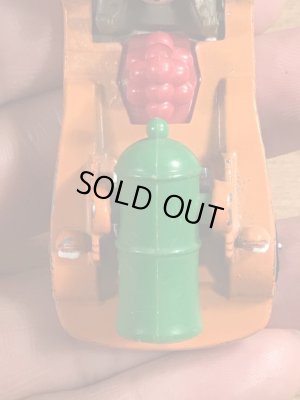 70〜80年代頃のトムとジェリーのヴィンテージのダイキャストミニカー