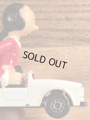 マッチボックス社製のポパイのオリーブのヴィンテージのダイキャストミニカー