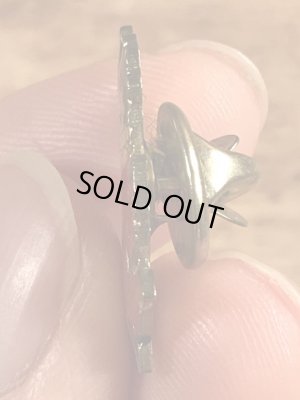 80年代頃のベティちゃんのビンテージピンバッジ