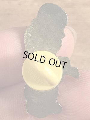 80年代頃のルーニーテューンズのエルマーファッドのビンテージピンバッジ