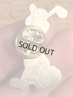 80年代頃のルーニーテューンズのペペルピューのビンテージピンズ