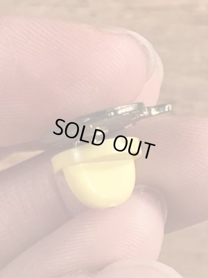 80年代頃のルーニーテューンズのエルマーファッドのヴィンテージピンズ