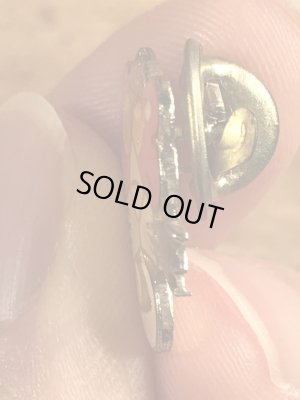 80年代頃のピンクパンサーのビンテージピンバッジ