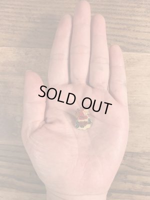 80年代頃のサンタクロースのヴィンテージピン