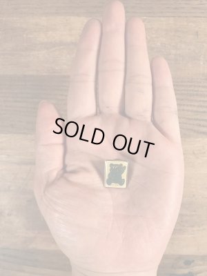 80年代頃のClickのエナメル加工のヴィンテージピンズ