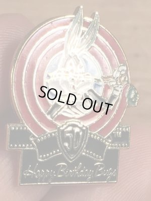 80年代頃のルーニーテューンズのバッグスバニーのヴィンテージピンズ