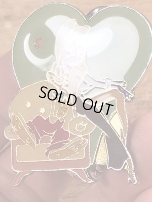 80年代頃のロジャーラビットのビンテージピンバッジ