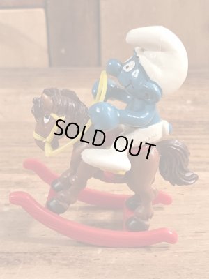 ロッキングホースに乗ったスーパースマーフのヴィンテージPVCフィギュア