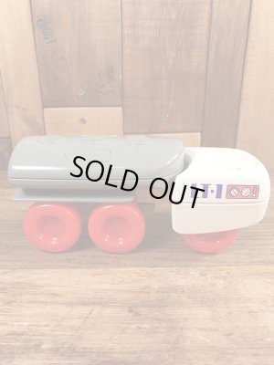 80年代頃のリトルタイクスのトドルトッツのビンテージの乗り物