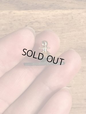 80〜90年代頃のマクドナルドのヴィンテージのピンバッジ