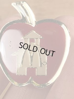 80〜90年代頃のマクドナルドのビンテージピンズ