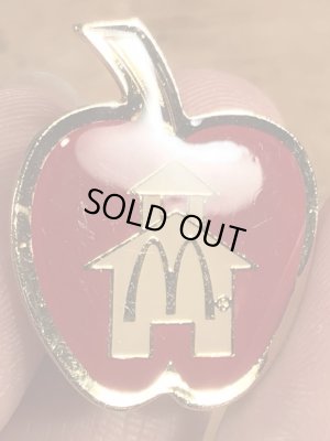 80〜90年代頃のマクドナルドのヴィンテージのピンバッジ