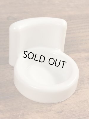 90年代頃のフィッシャープライス社製のビンテージのイス