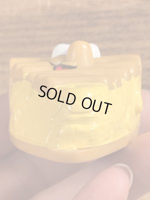 80年代頃のバーガーキングのアップルパイのビンテージミールトイ