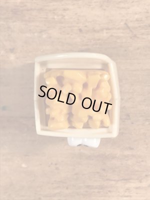 80年代頃のバーガーキングのポテトのビンテージミールトイ