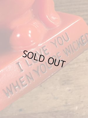 70年代頃のR.& W. Berrie社製のレッドデビルのヴィンテージメッセージドール