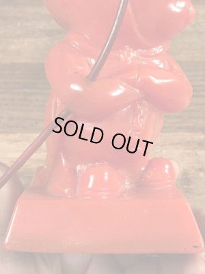 70年代頃のR.& W. Berrie社製のレッドデビルのヴィンテージメッセージドール