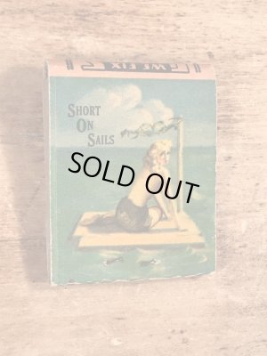 40〜50年代頃のピンナップガールのビンテージマッチブック