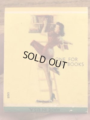 40〜50年代頃のピンナップガールのビンテージマッチブック