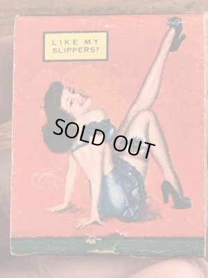 40〜50年代頃のピンナップガールのビンテージマッチブック