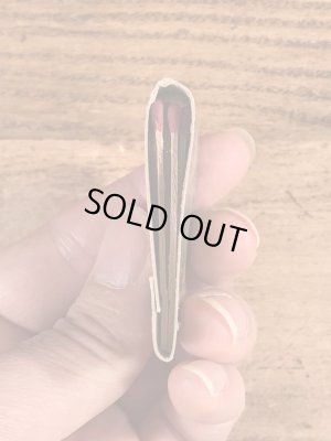 40〜50年代頃のピンナップガールのビンテージマッチブック